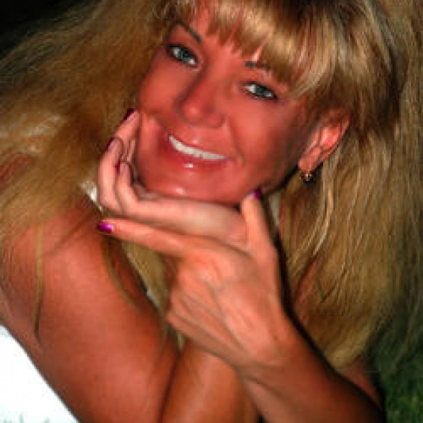 mature cougar Condezaygues