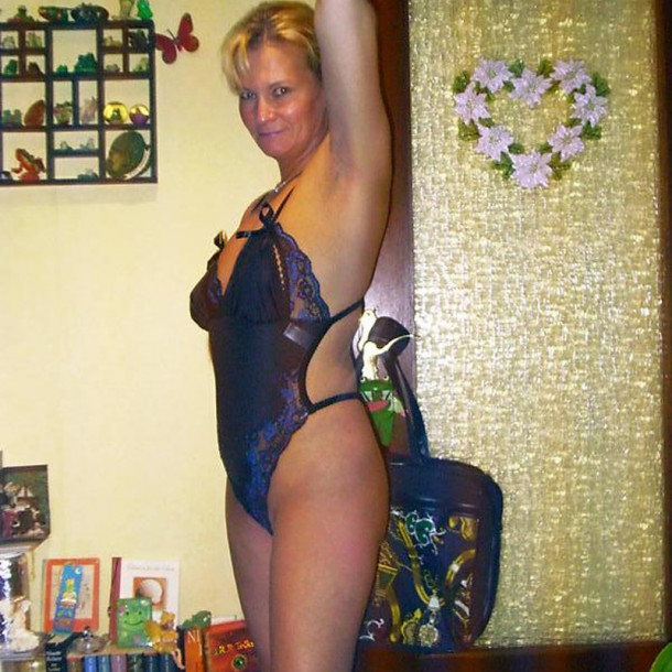 femme mature hard Thizon